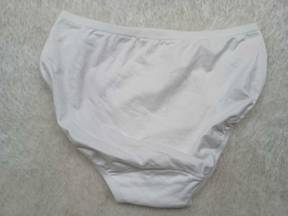 Sloggi by Triumph majtki pure tai rozmiar 36 S kolor biały