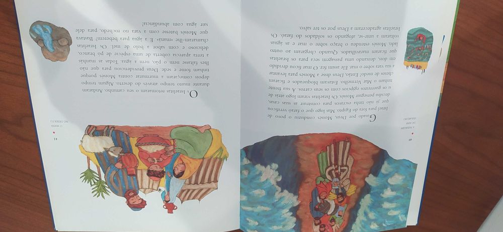 Livro "A Bíblia das Crianças"