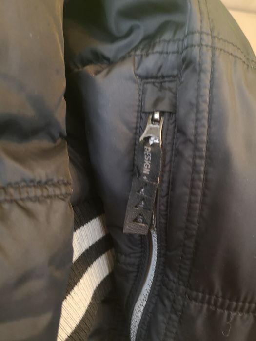 Czarna kurtka bomberka Cropp – Rozmiar L – Stan bdb
