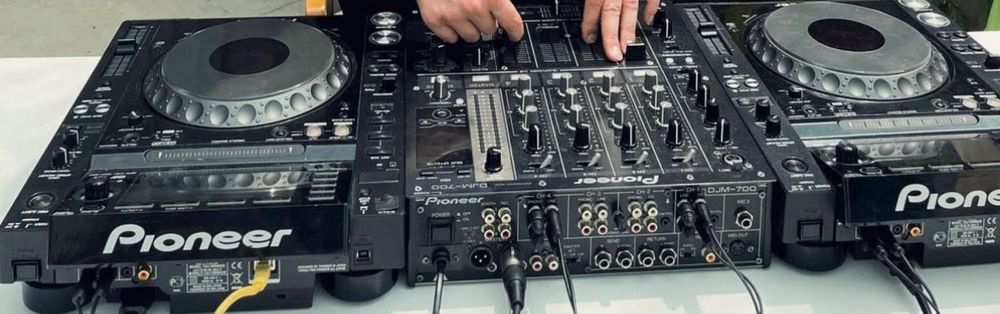2x CDJ 2000 Nxs usado