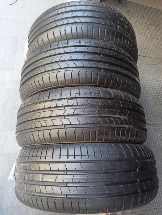 Летняя резина 225/40 R19 Pirelli Pzero PZ4