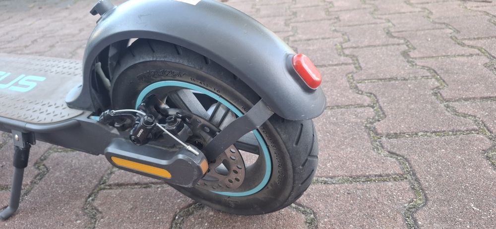 Hulajnoga Motus Scooty 10 lite