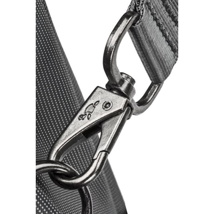 Сумка для ноутбука RivaCase 17.3"