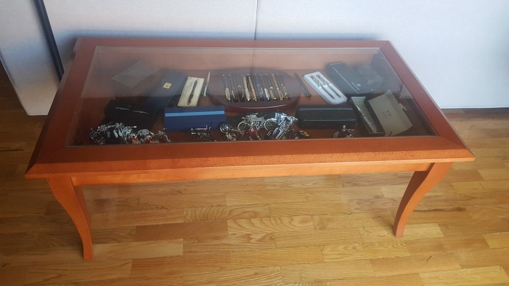 Mesas Cerejeira Maciça (Apoio 3)