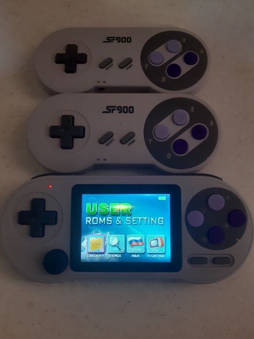Ігрова консоль SF2000.
