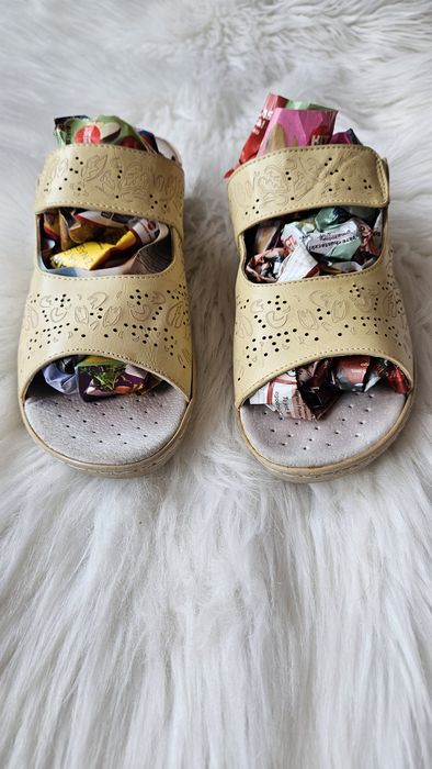Buty damskie klapki