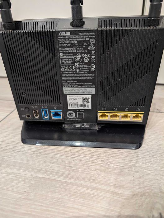 Router ASUS RT-AC86U (2900Mb/s a/b/g/n/ac, 2xUSB, QAM)