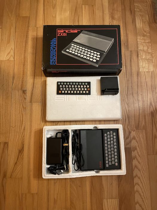 Kolekcjonerski komputer Sinclair ZX81, oryginalne opakowanie