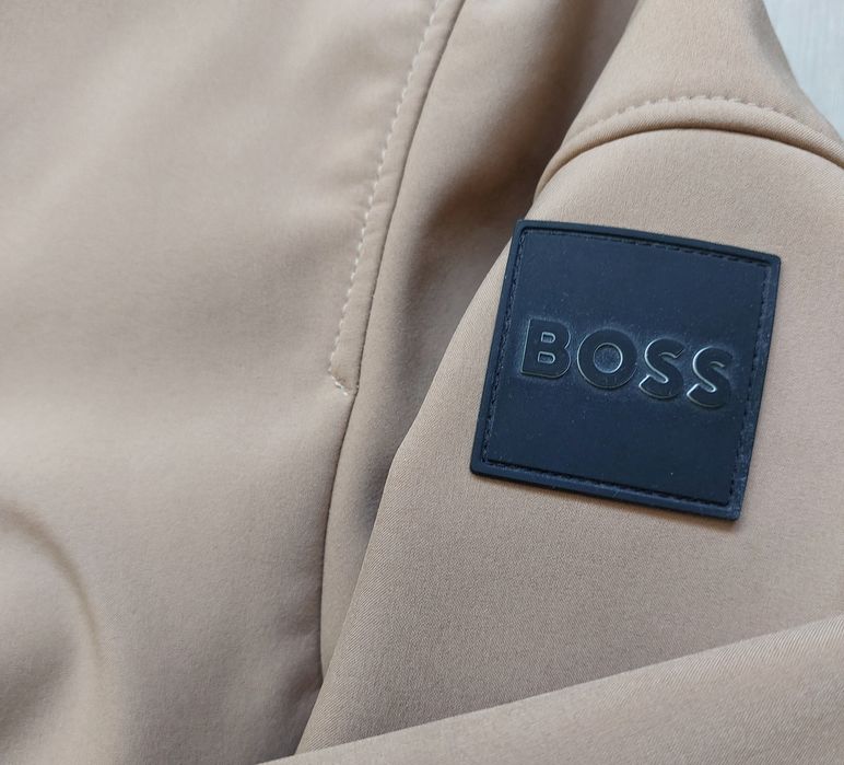 Hugo Boss nowa kurtka męska softshell lekka r .50/L