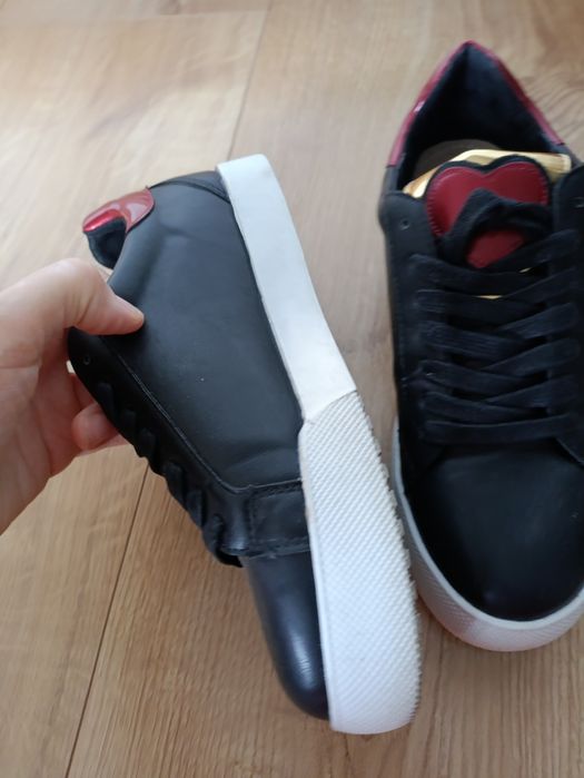 Buty damskie czarne 39