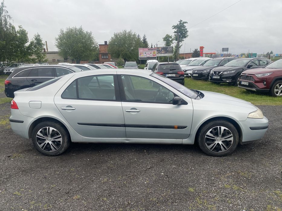Renault Laguna 1.8 Benzyna Automat Zarejestrowana.