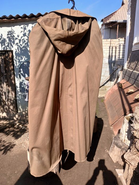 Плащ-накидка радянська.