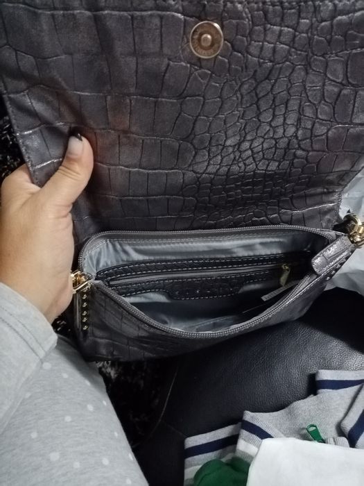 Mala Sisley prateada