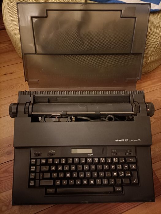 Máquina de escrever