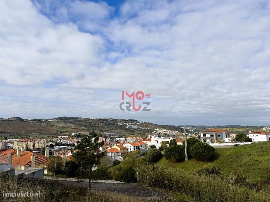 Land for Construction in Torres Vedras – Plot for Detached House