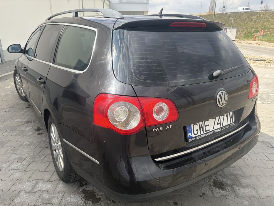 Volkswagen Passat B6  1.9TDI 105KM Monitory w Zaglowkach Czarny