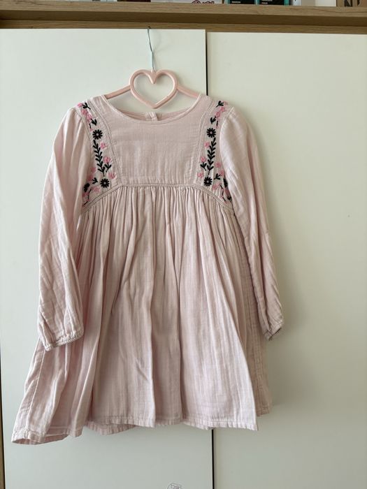 Лот одягу 4-5 років 110р. Next костюм zara сукня реглан світшот лосіни