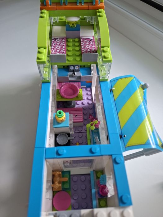 СУПЕР ЦЕНА ! Оригинальный  Lego Friends 41339 " Дом на колёсах Мии " СОСТОЯНИЕ НОВОГО