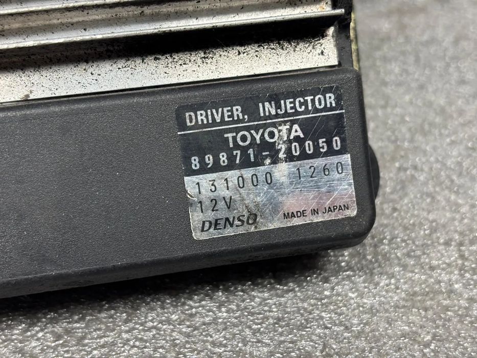 Módulo de Injeção TOYOTA Corolla Hatchback (_E12_)