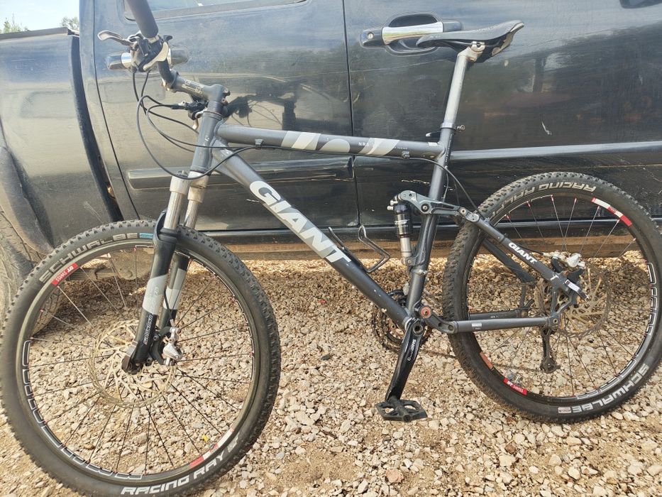 Giant NRS3 BTT full suspension
