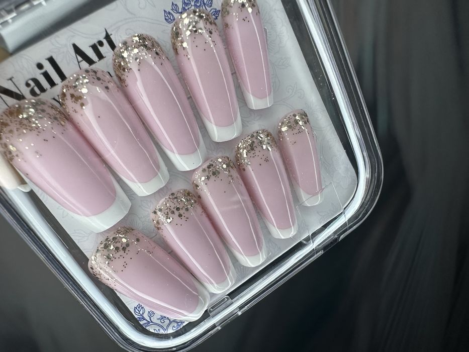 Recznie zdobione Tipsy Press On