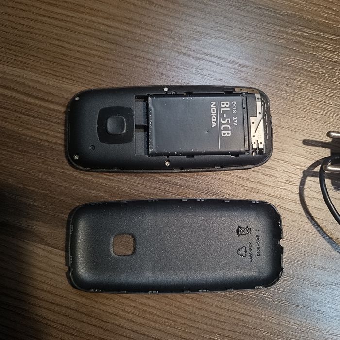 Телефон мобільний Verico із зарядкою під ремонт/на запчастини