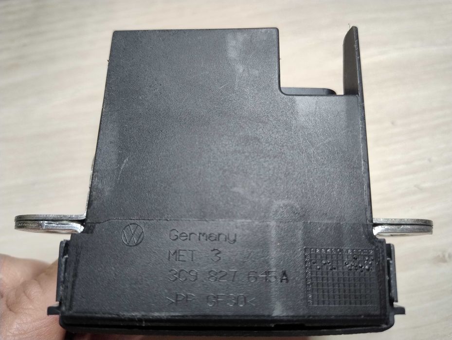 Замок кришки багажника, ляди Seat, VW Passat, Golf,Touran, 1TO827505F