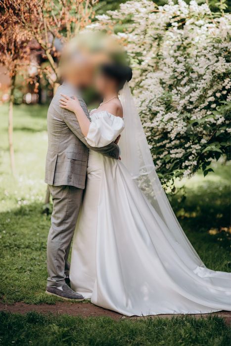 Весільне плаття (S-M)