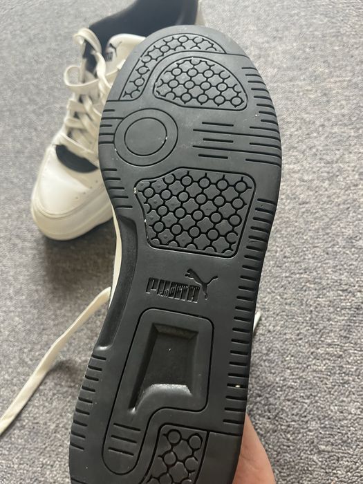Кросівки Puma білі