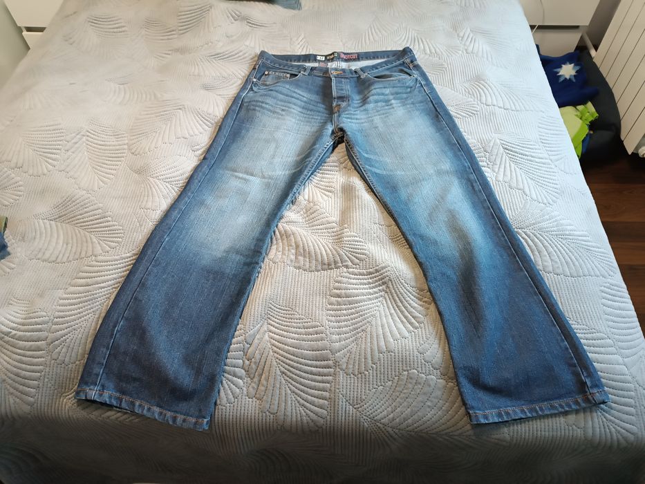 Spodnie męskie jeans