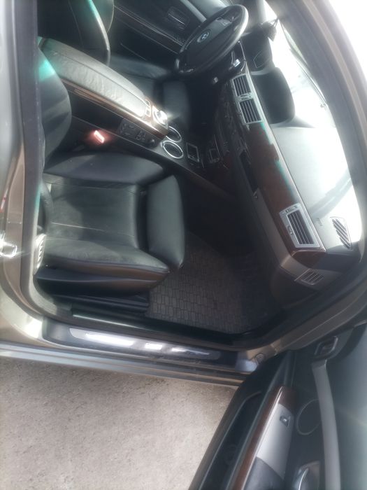 BMW E65 cala na czesci 4.4 sterlinggrau 472 maska zderzak drzwi fotele