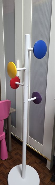 Cabideiro gato preto