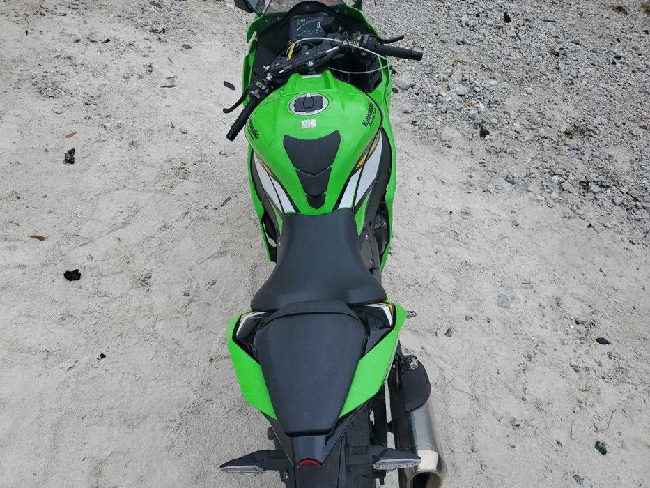 Kawasaki ZX1002 M 2025