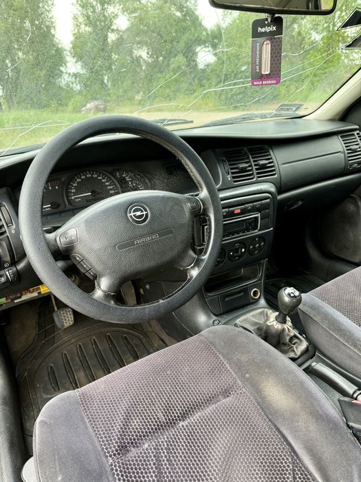 Opel Vectra B 2001г. 2.0 Дизель