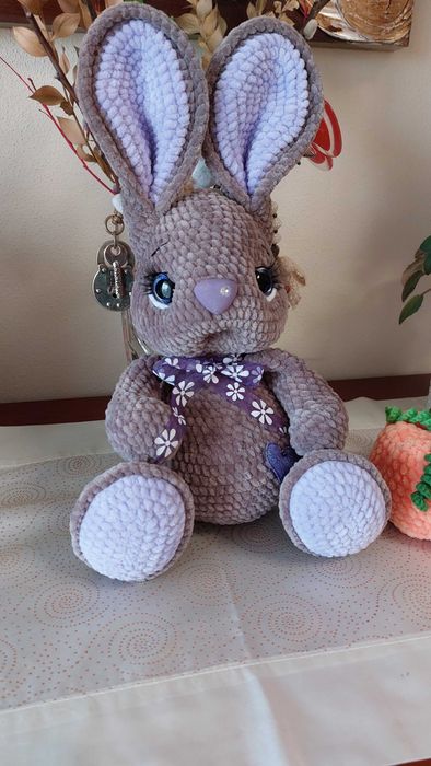 Bonecas amigurumi feitos à mão.
