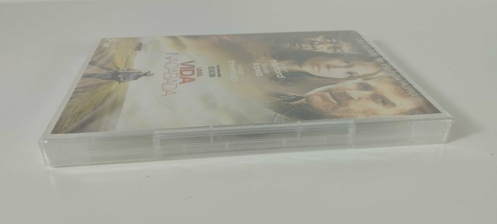 Uma Vida Inacabada - DVD - Selado - Morgan Freeman