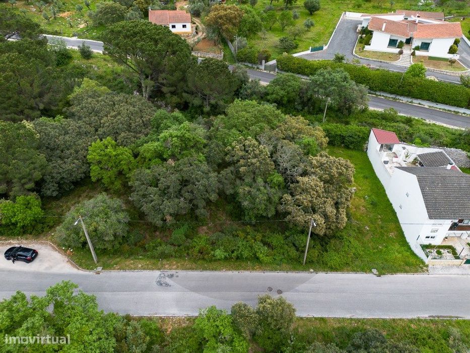 Lote para construção na Vila de Minde