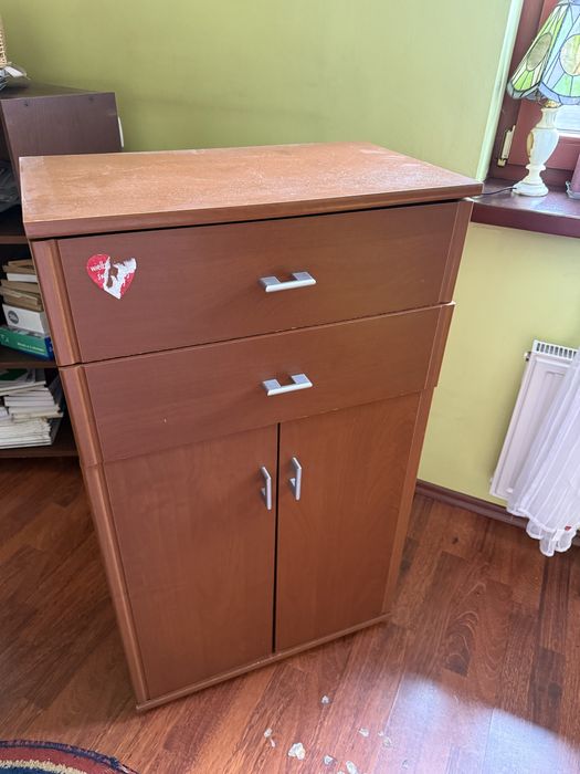 Oddam za darmo komode