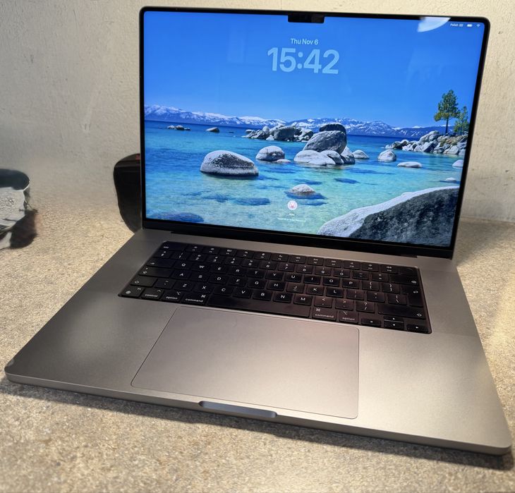 Macbook Pro 16" M1 Max 32GB/1TB Gray