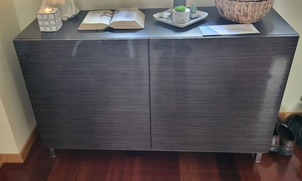 Movel Ikea duas portas