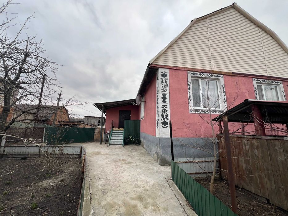 Будинок з комунікаціями Житомирський район.