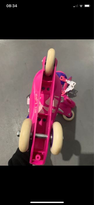 Patins criança e proteções para joelhos, cotovelos e mãos