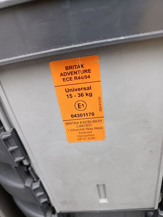 Автокрісло Britax römer