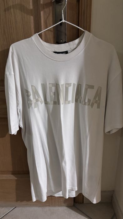 Balenciaga- Branca