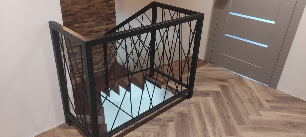 Balustrady wewnętrzne zewnetrzne różne wzory