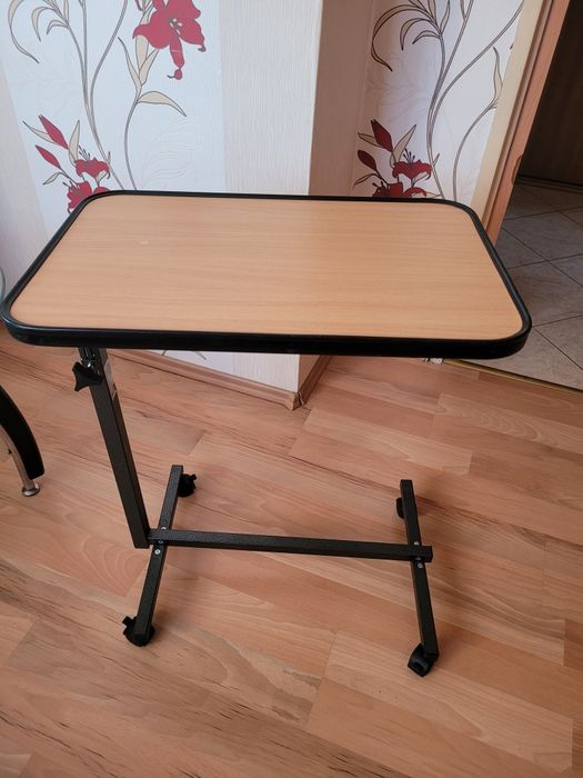 Stolik rehabilitacyjny przylozkowy