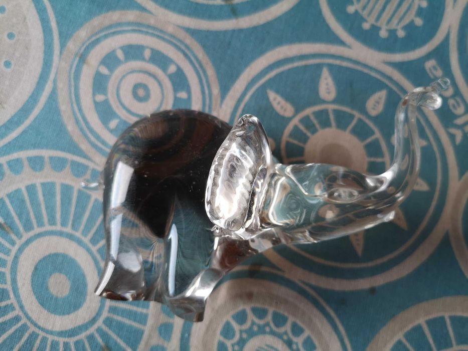 bibelot com forma de elefante