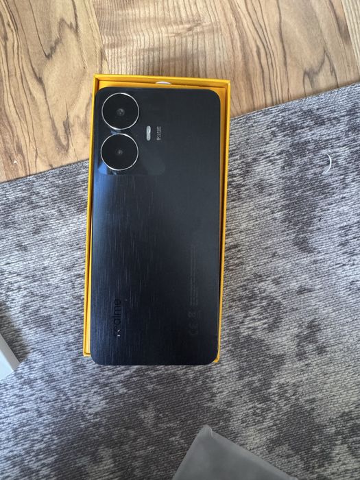 Realme c55 rozlany ekran