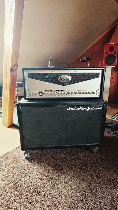 Wzmacniacz gitarowy B-52 AT-100