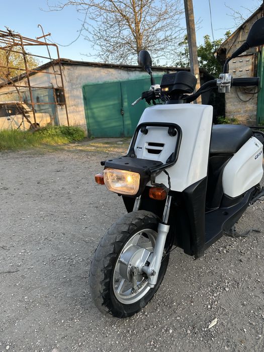 Продам Yamaha gear 4t